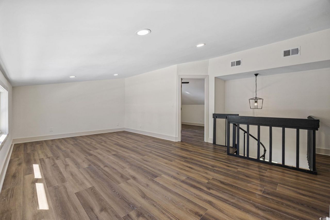 513 Plantation Dr. Photo 23