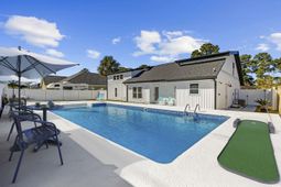 513 Plantation Dr. photo 4