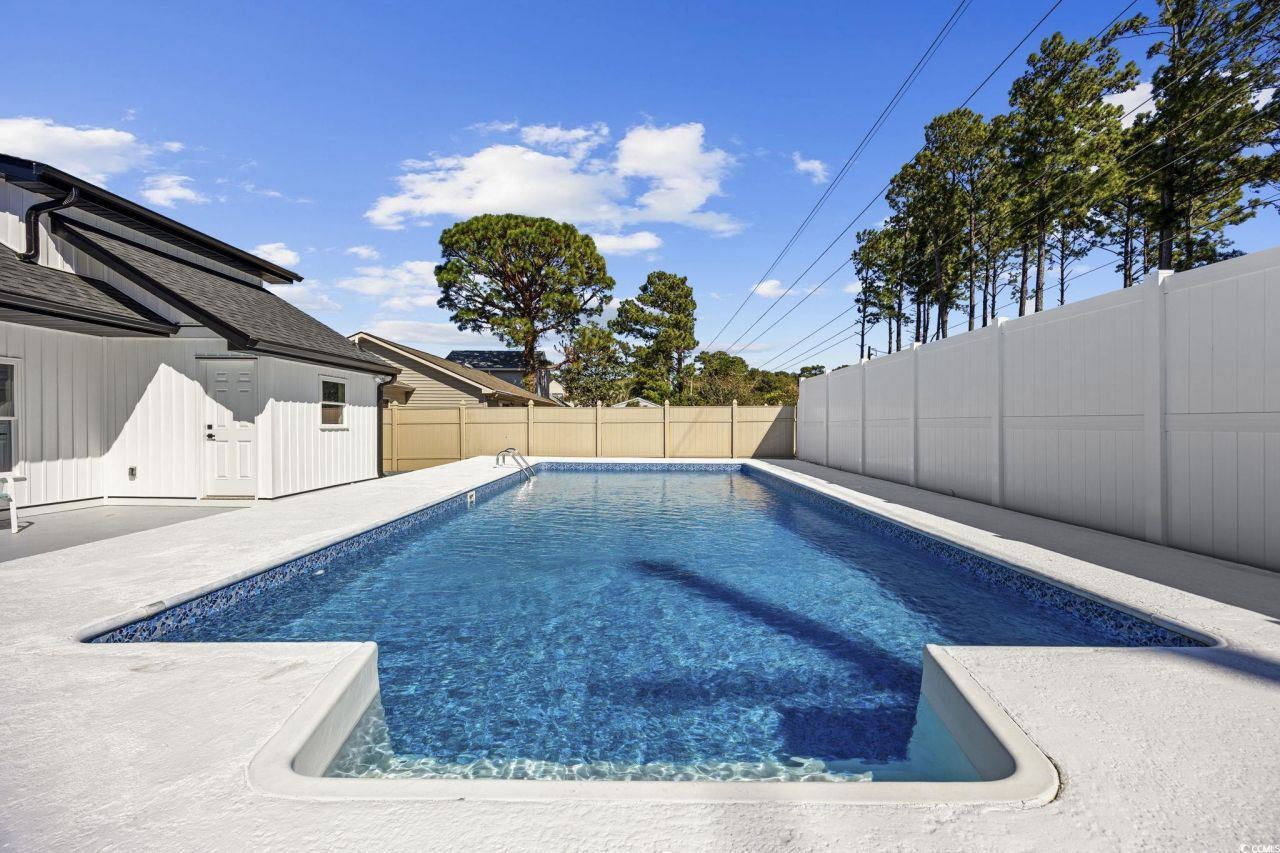 513 Plantation Dr. Photo 35