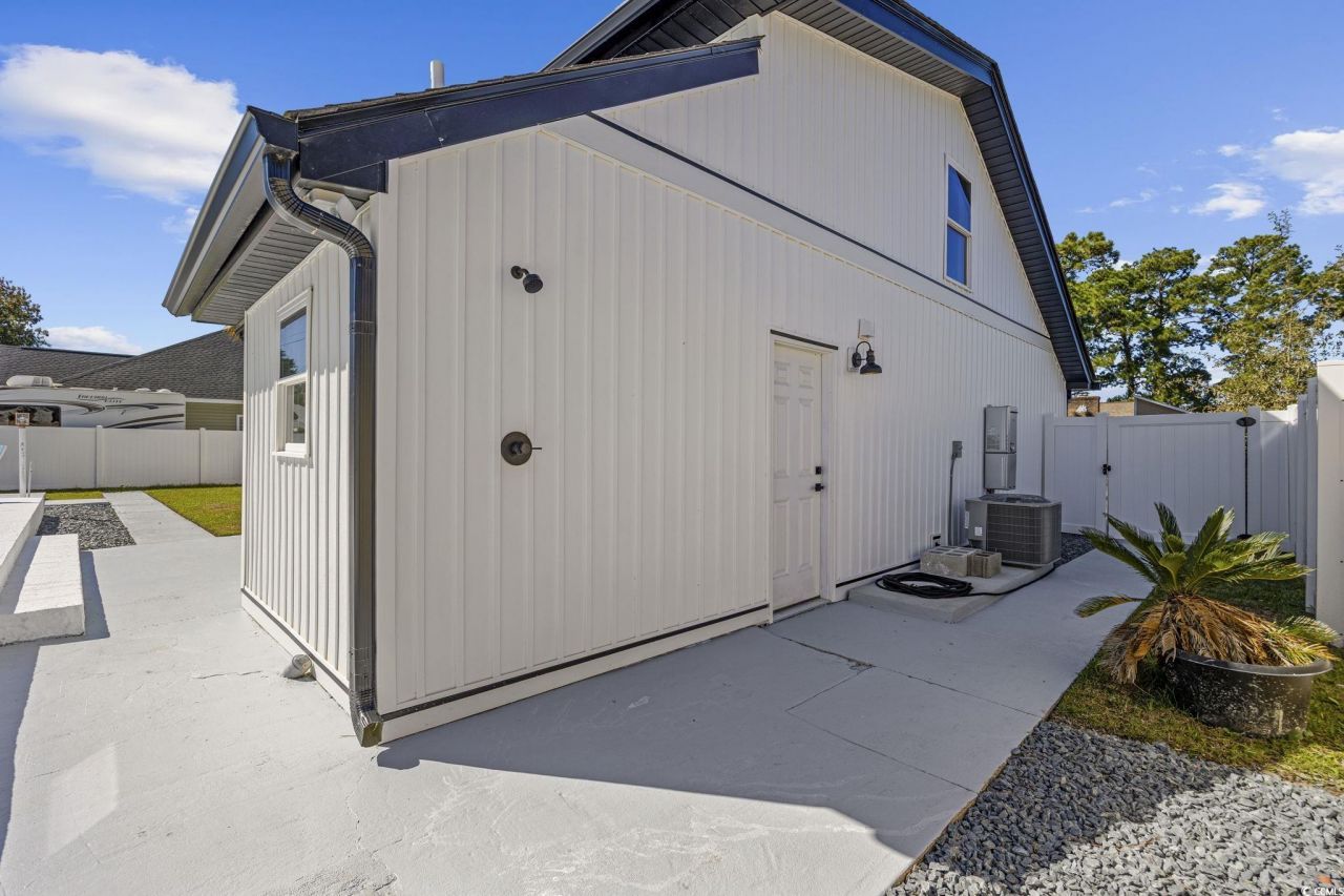 513 Plantation Dr. Photo 37