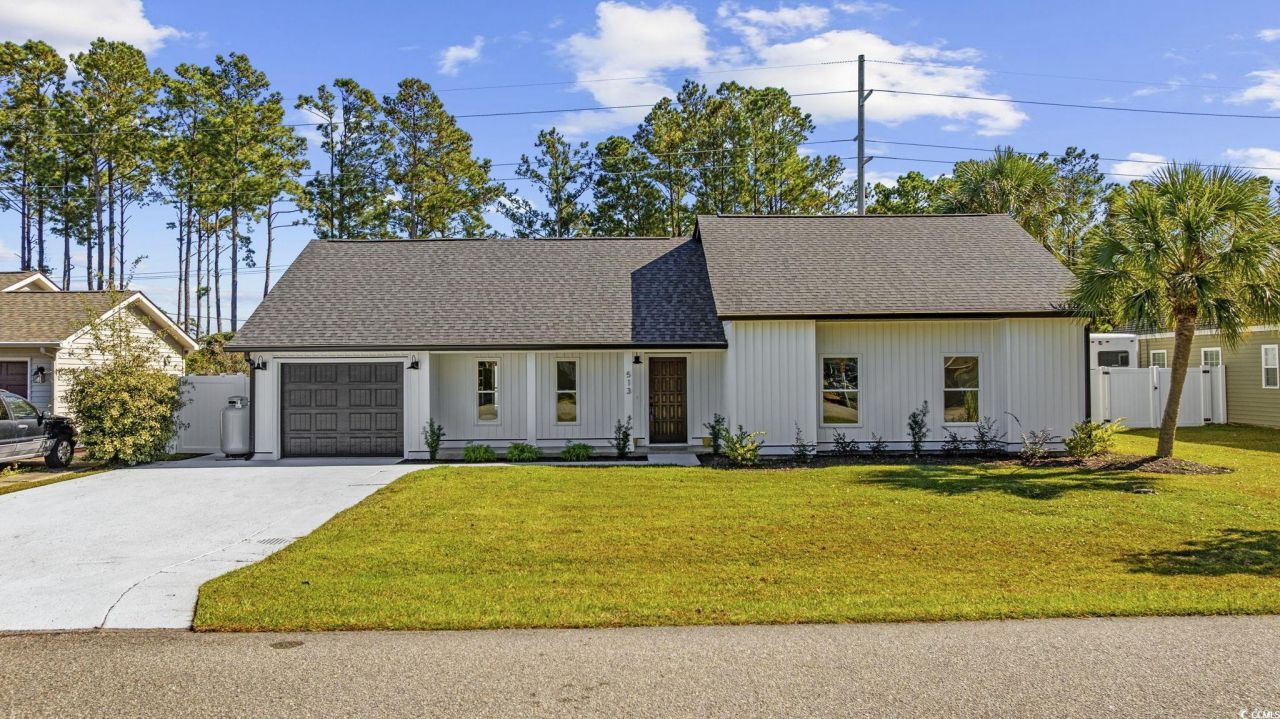 513 Plantation Dr. Photo 4