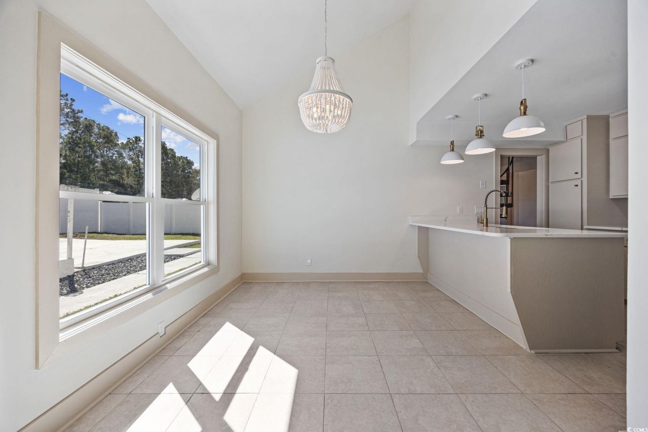 513 Plantation Dr. Photo 8