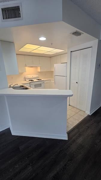 4149 N Haverhill Rd, Unit 1615, West Palm Beach, FL 33417 Photo