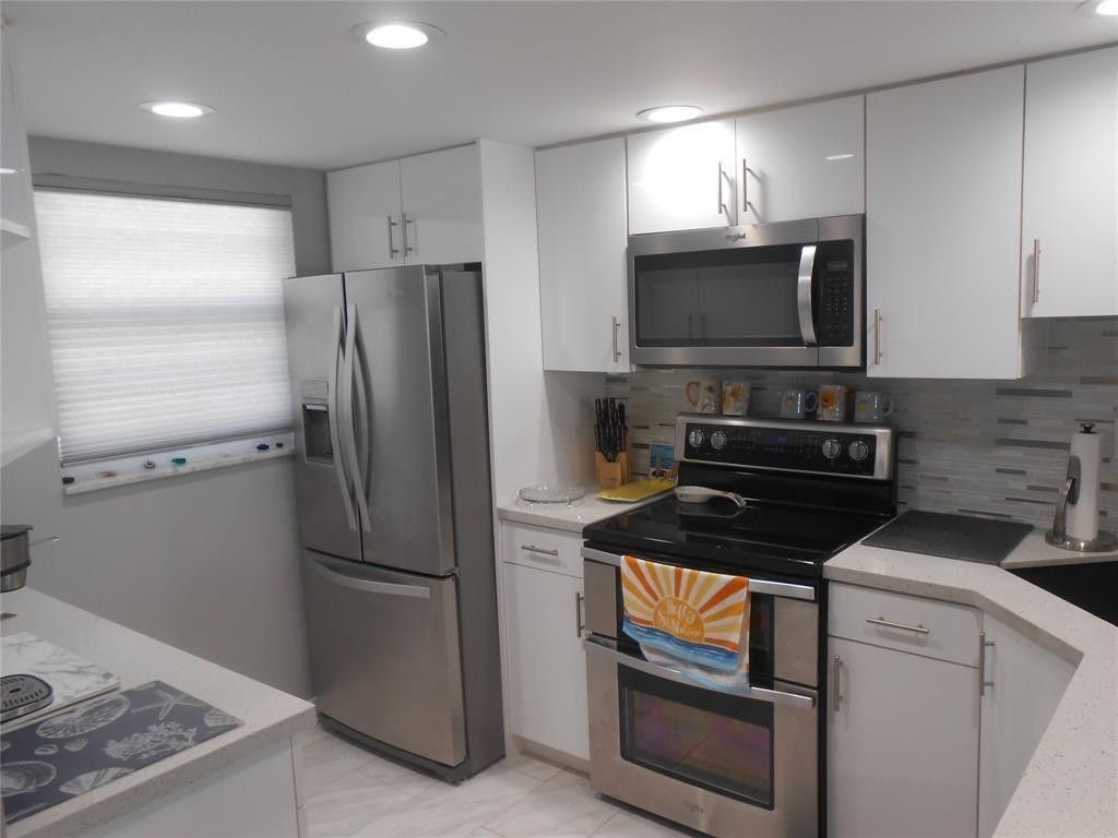 4540 N Ocean Drive, Unit 210, Lauderdale by the Sea, FL 33308 Photo