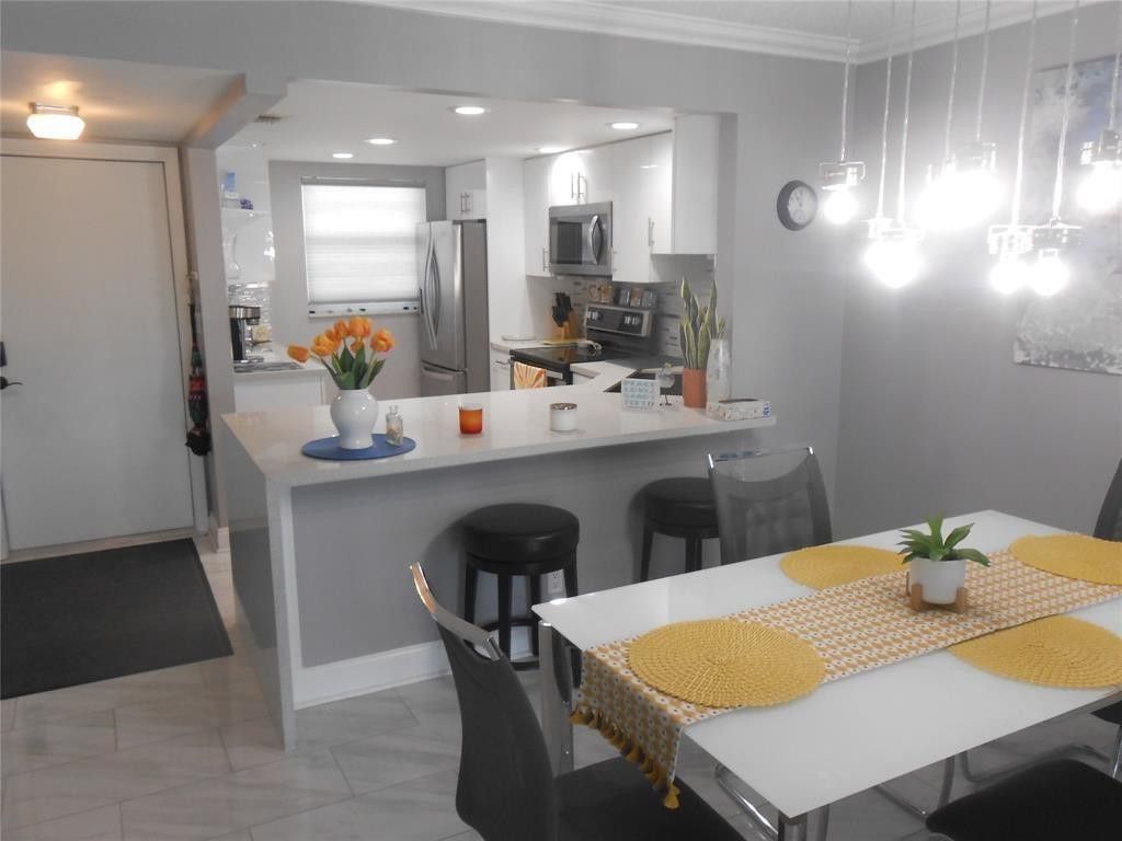 4540 N Ocean Drive, Unit 210, Lauderdale by the Sea, FL 33308 Photo