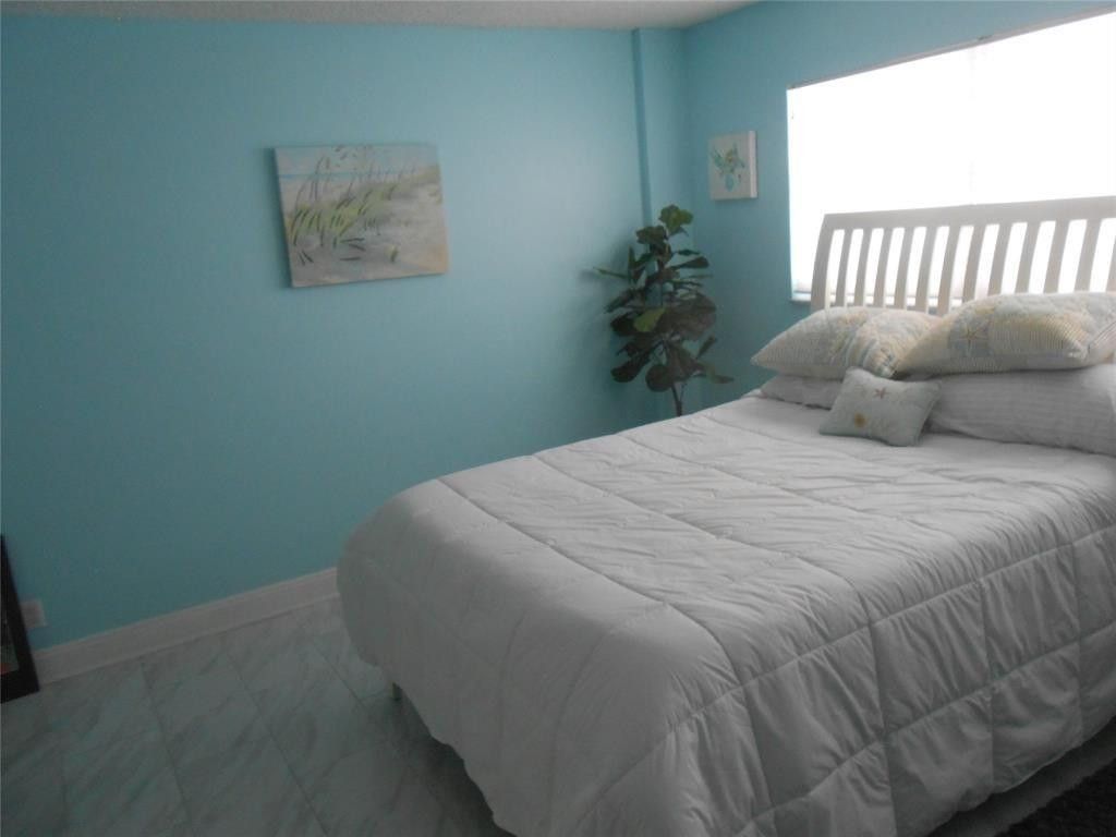 4540 N Ocean Drive, Unit 210, Lauderdale by the Sea, FL 33308 Photo