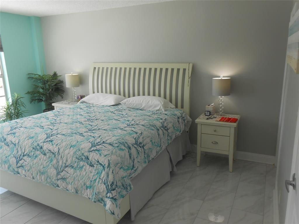 4540 N Ocean Drive, Unit 210, Lauderdale by the Sea, FL 33308 Photo