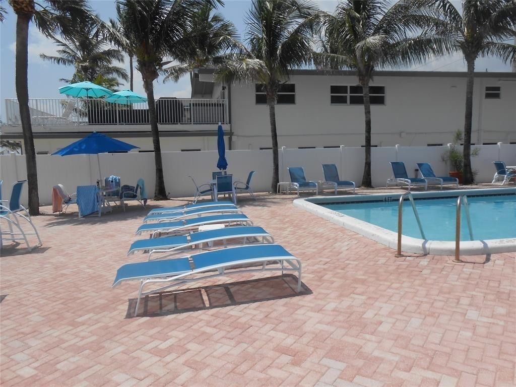 4540 N Ocean Drive, Unit 210, Lauderdale by the Sea, FL 33308 Photo