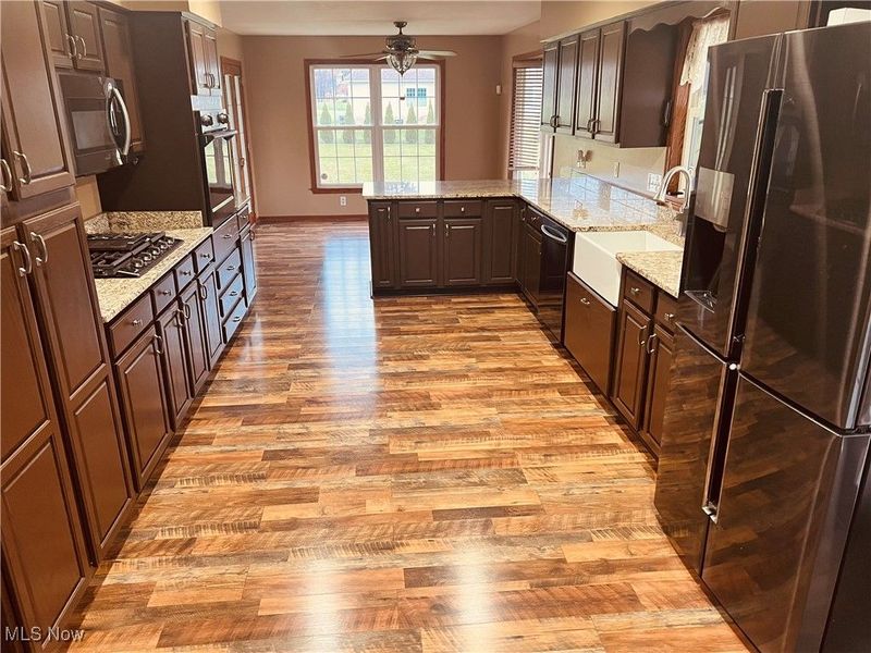 11525 Rapp Road, New Middletown, OH 44442 Photo 9