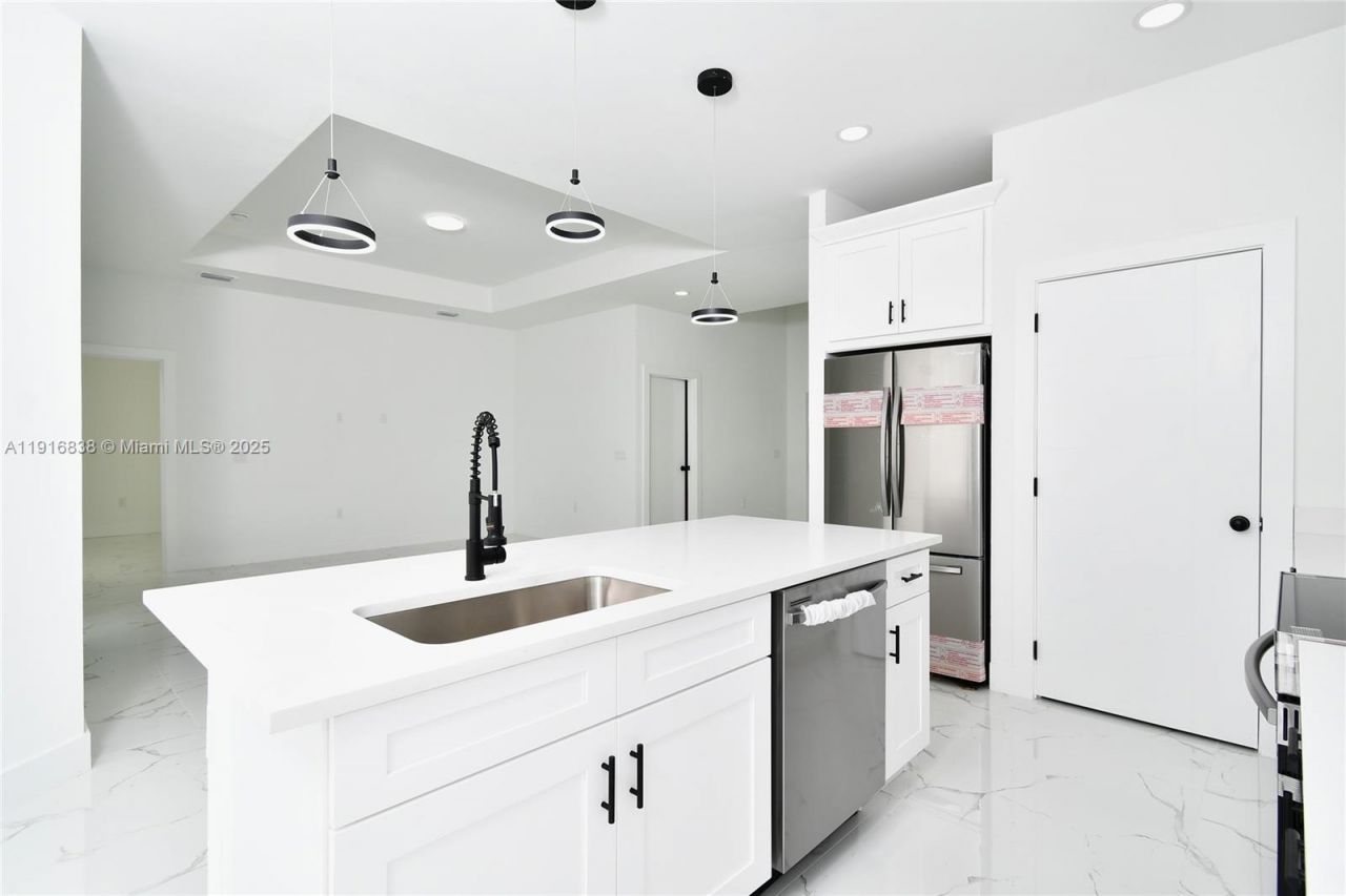 1905 Charles Ave N, Lehigh Acres, FL 33971 Photo