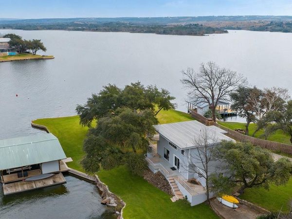 1002 S Rockwood DR, Buchanan Dam, TX 78609