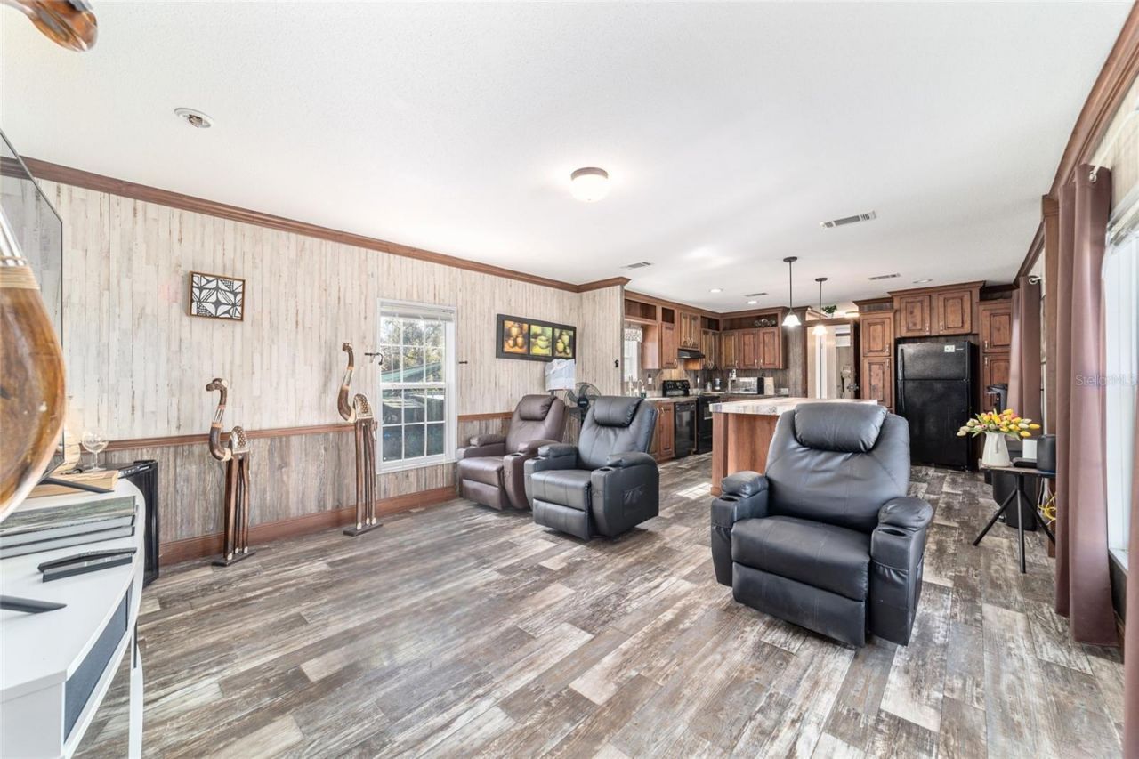 14181 SE 211th Court, Umatilla, FL 32784 Photo