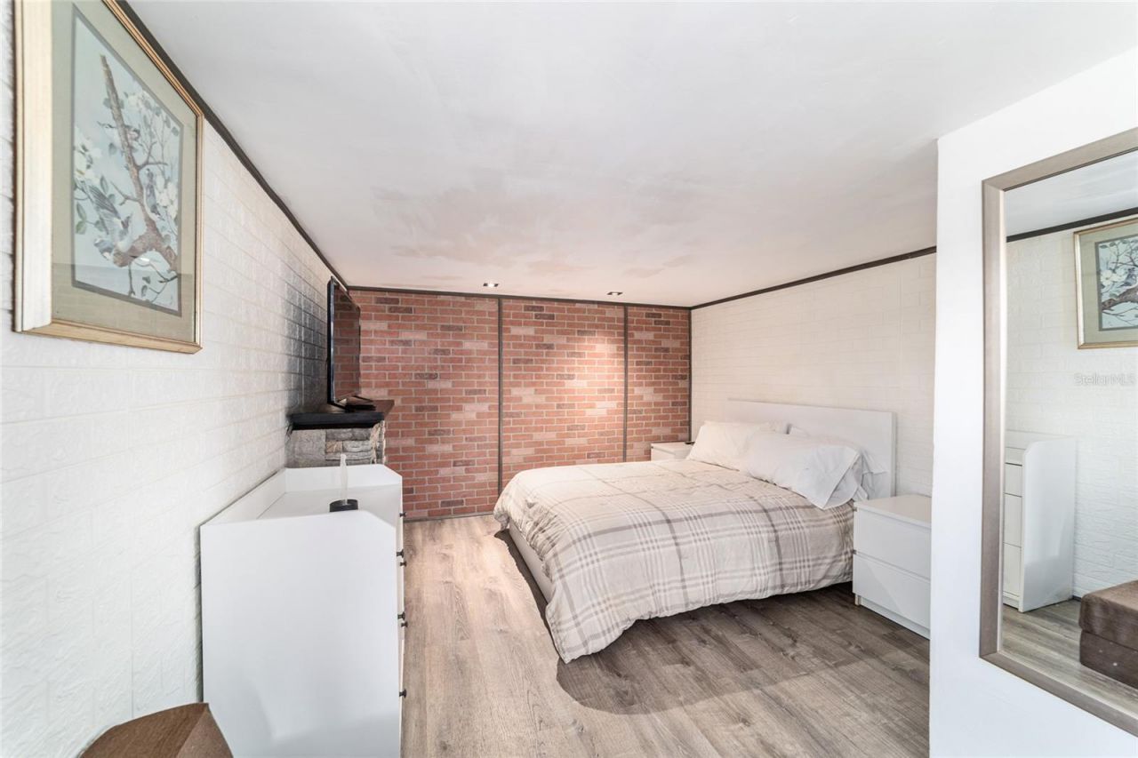 14181 SE 211th Court, Umatilla, FL 32784 Photo