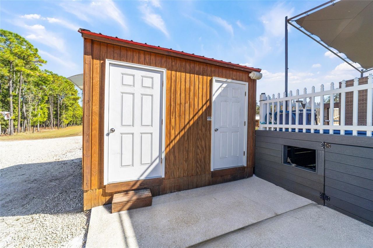 14181 SE 211th Court, Umatilla, FL 32784 Photo