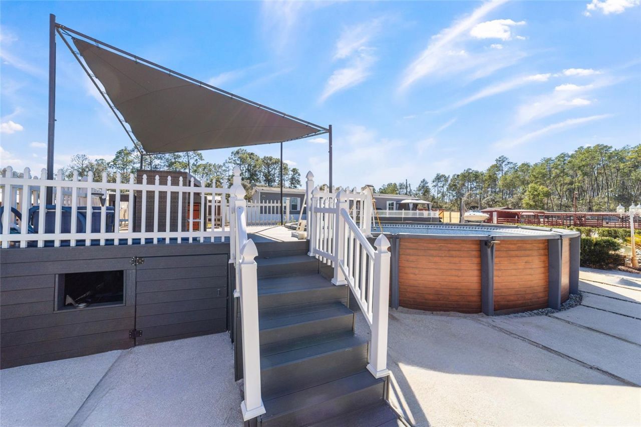 14181 SE 211th Court, Umatilla, FL 32784 Photo