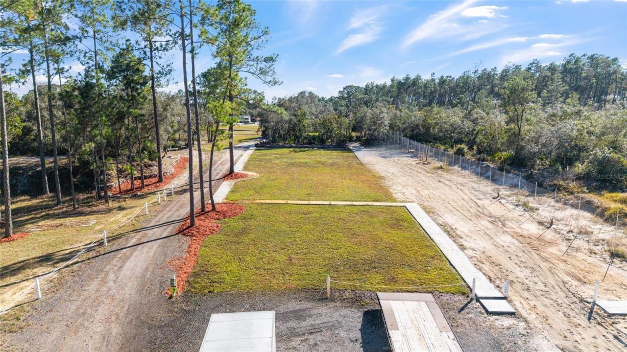 14181 SE 211th Court, Umatilla, FL 32784 Photo