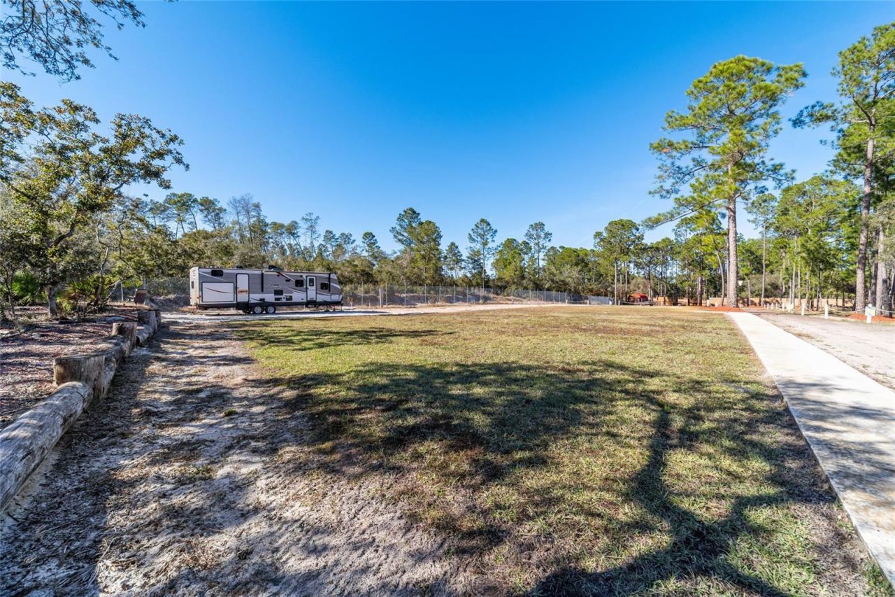 14181 SE 211th Court, Umatilla, FL 32784 Photo