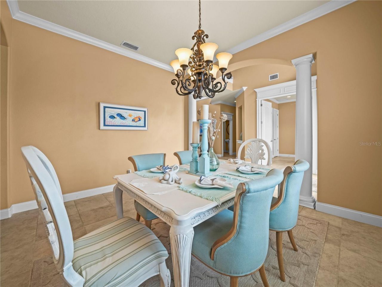 565 Whisper Woods Drive, Lakeland, FL 33813 Photo