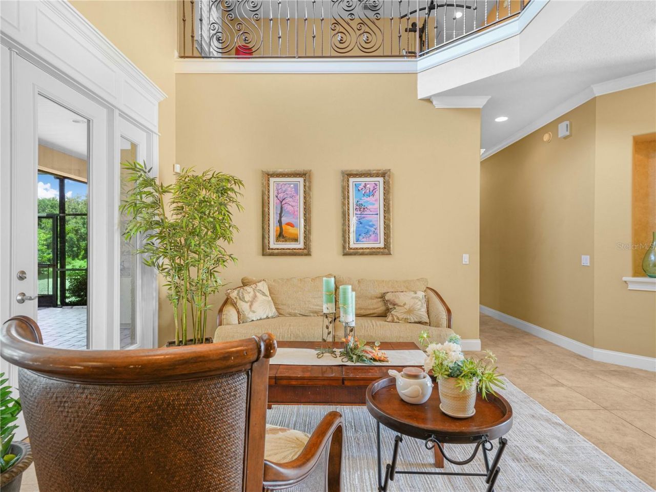 565 Whisper Woods Drive, Lakeland, FL 33813 Photo