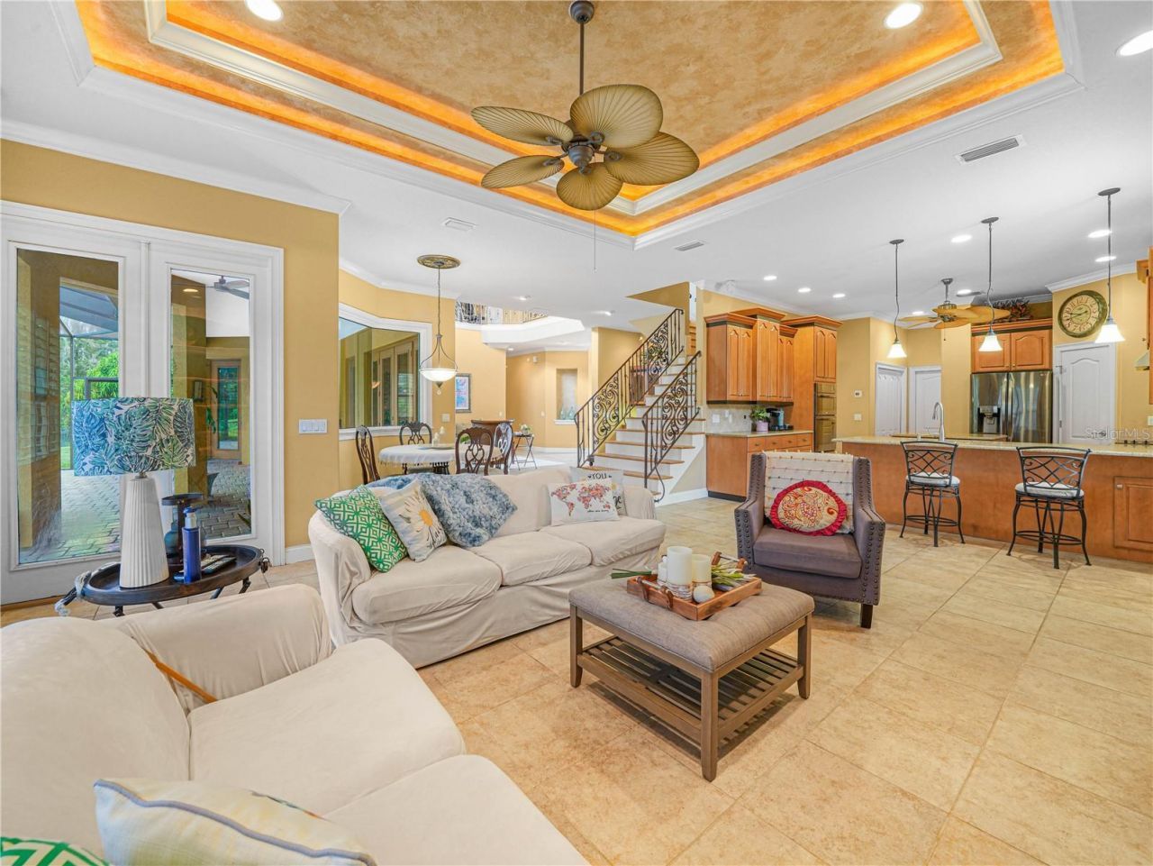 565 Whisper Woods Drive, Lakeland, FL 33813 Photo