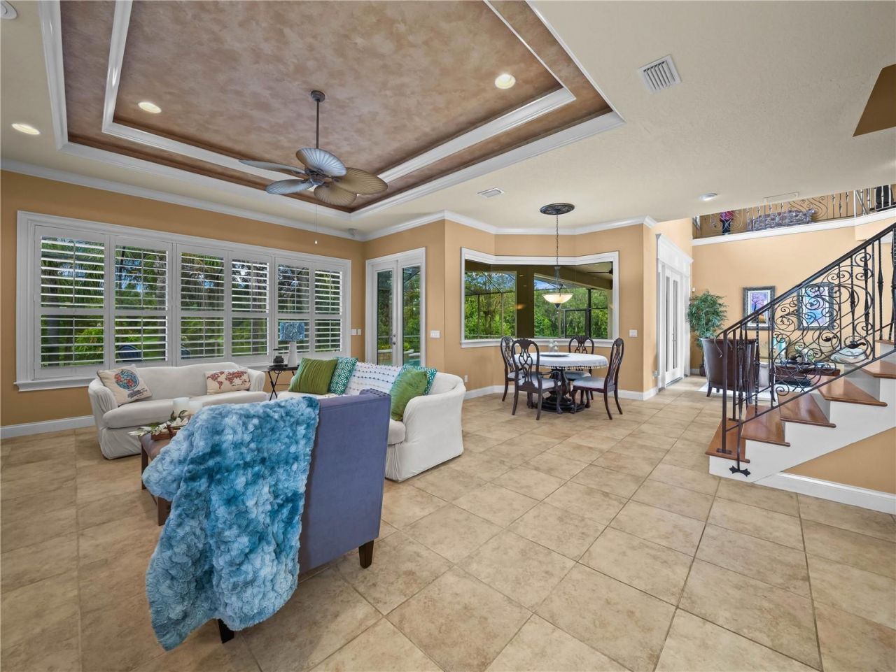 565 Whisper Woods Drive, Lakeland, FL 33813 Photo