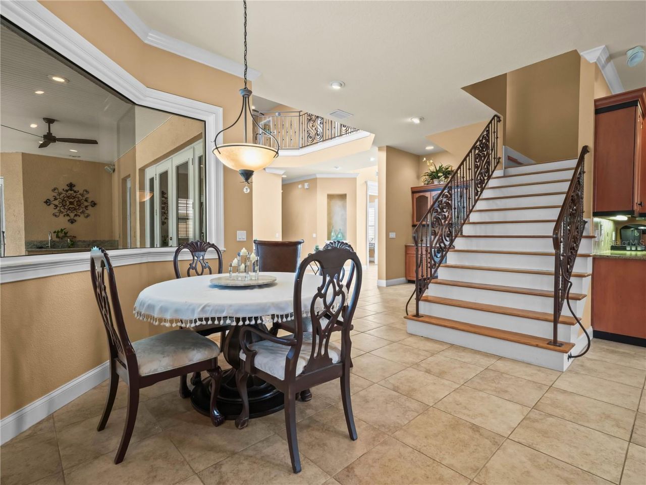 565 Whisper Woods Drive, Lakeland, FL 33813 Photo