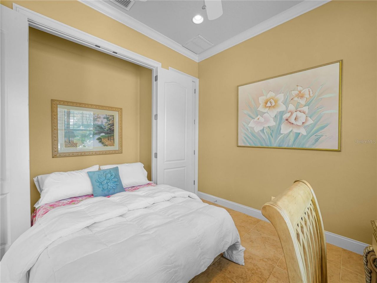 565 Whisper Woods Drive, Lakeland, FL 33813 Photo