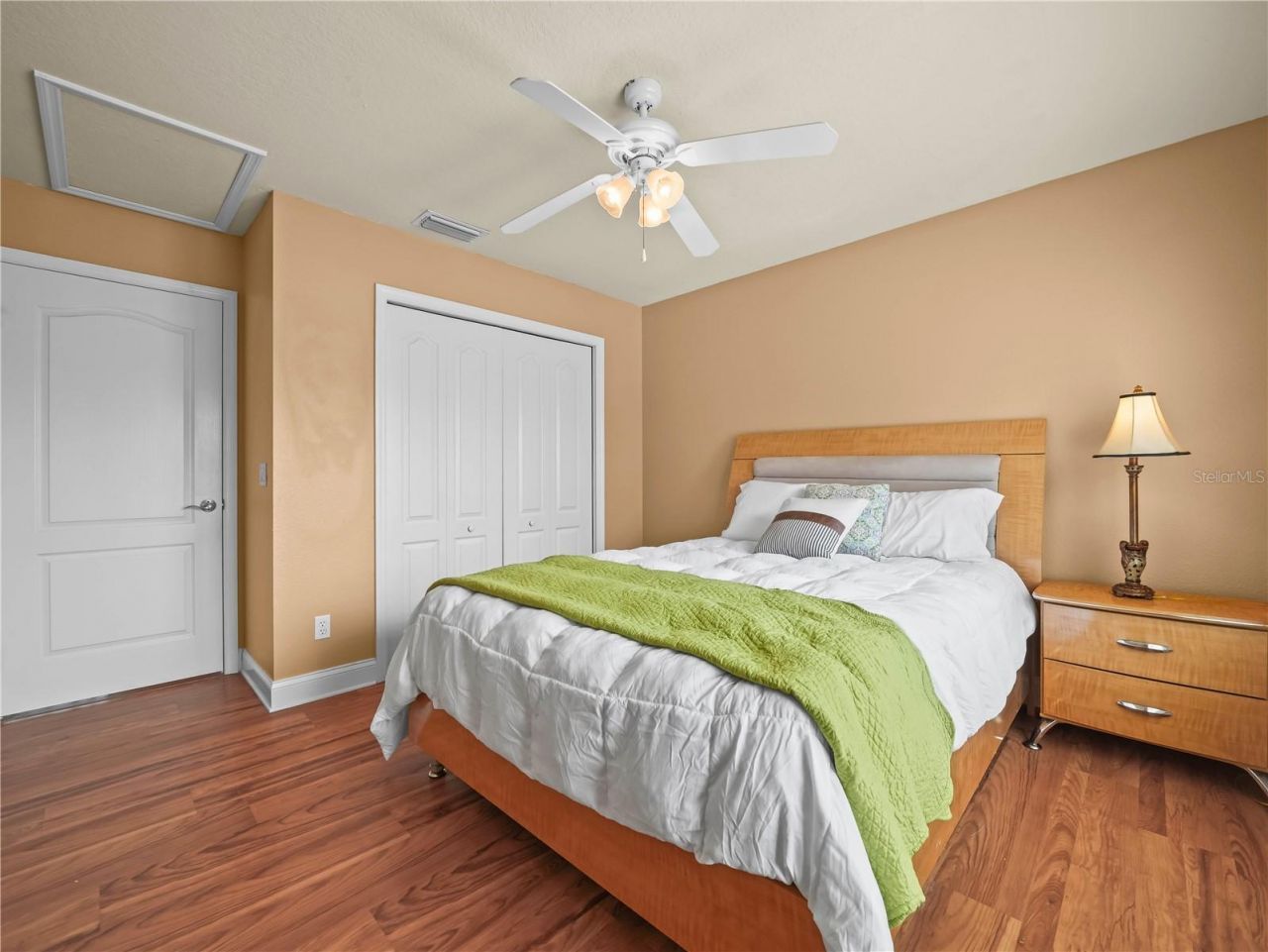 565 Whisper Woods Drive, Lakeland, FL 33813 Photo