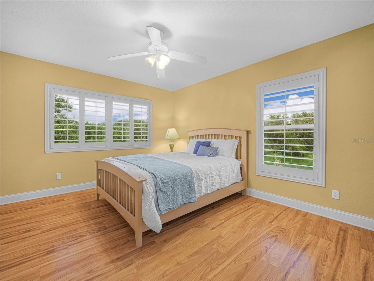 565 Whisper Woods Drive, Lakeland, FL 33813 Photo