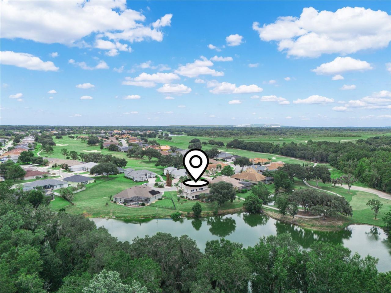565 Whisper Woods Drive, Lakeland, FL 33813 Photo