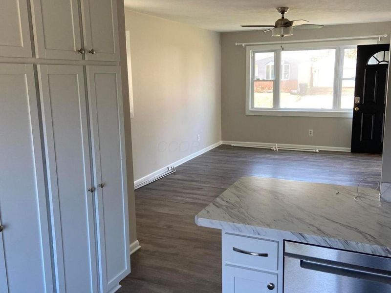 5318 Eisenhower Road, Columbus, OH 43229 Photo 11