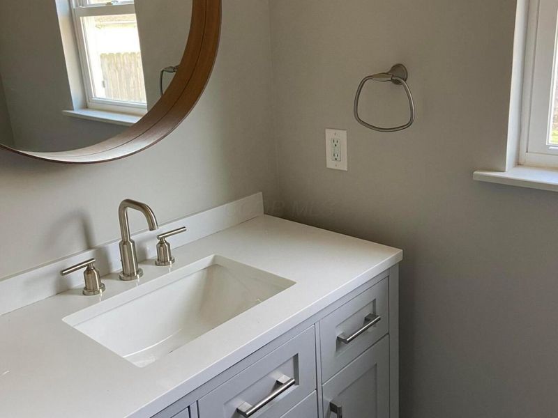 5318 Eisenhower Road, Columbus, OH 43229 Photo 15