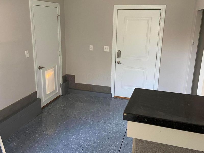 5318 Eisenhower Road, Columbus, OH 43229 Photo 19