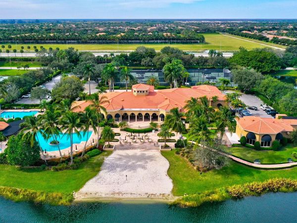 11287 Vivero Avenue, Boynton Beach, FL 33437