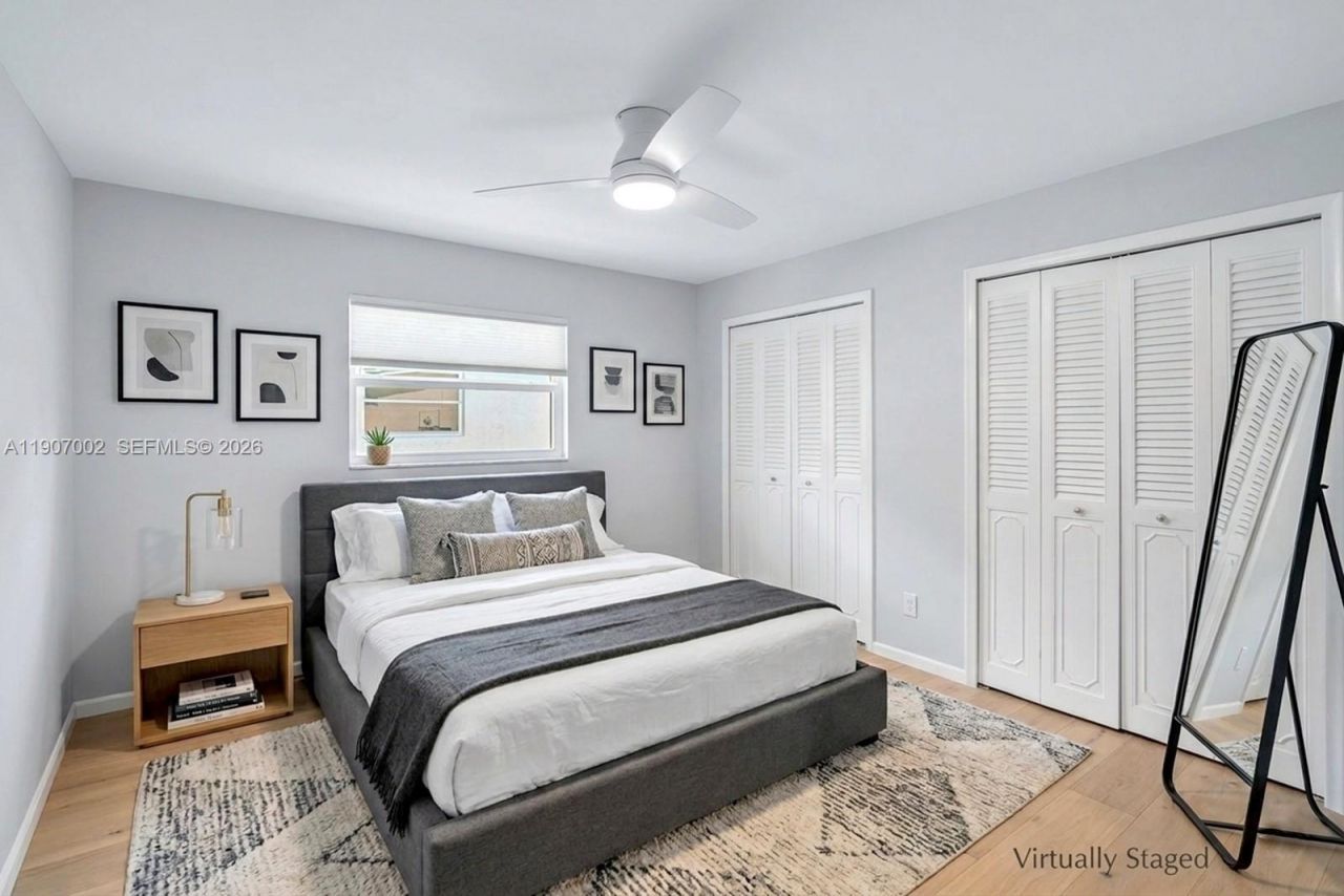 1245 NW 92nd Ave, Pembroke Pines, FL 33024 Photo