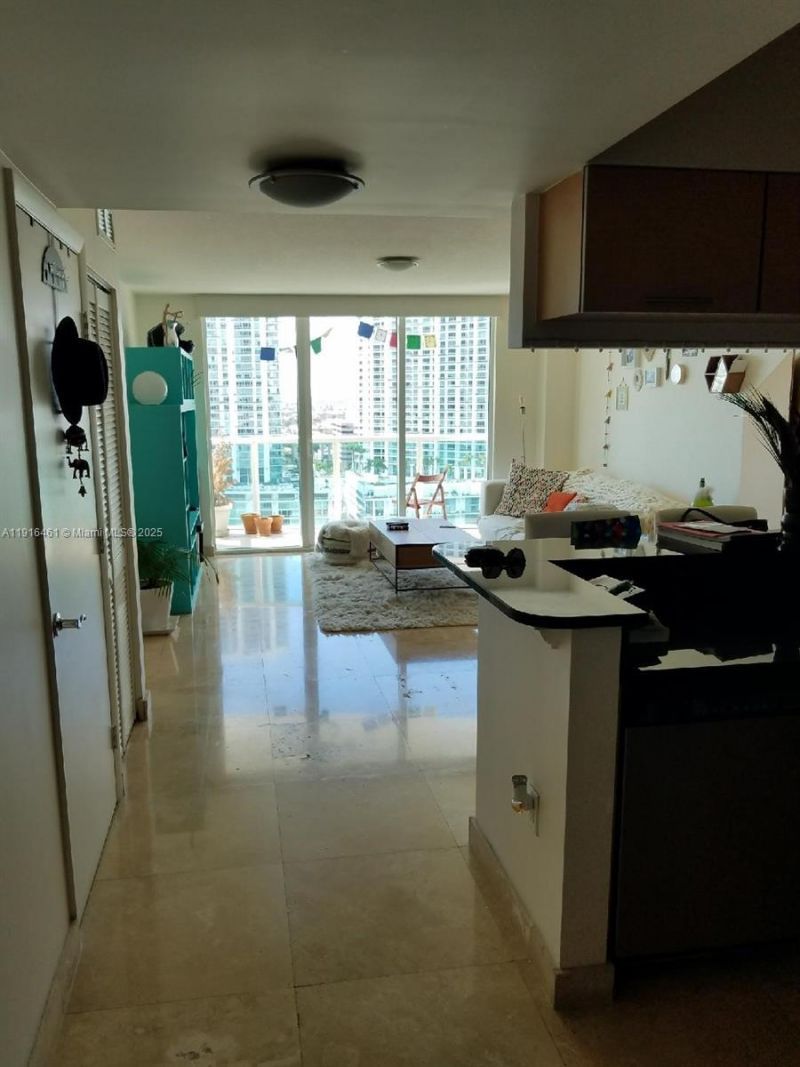 31 SE 5th St, Unit 2205, Miami, FL 33131 Photo