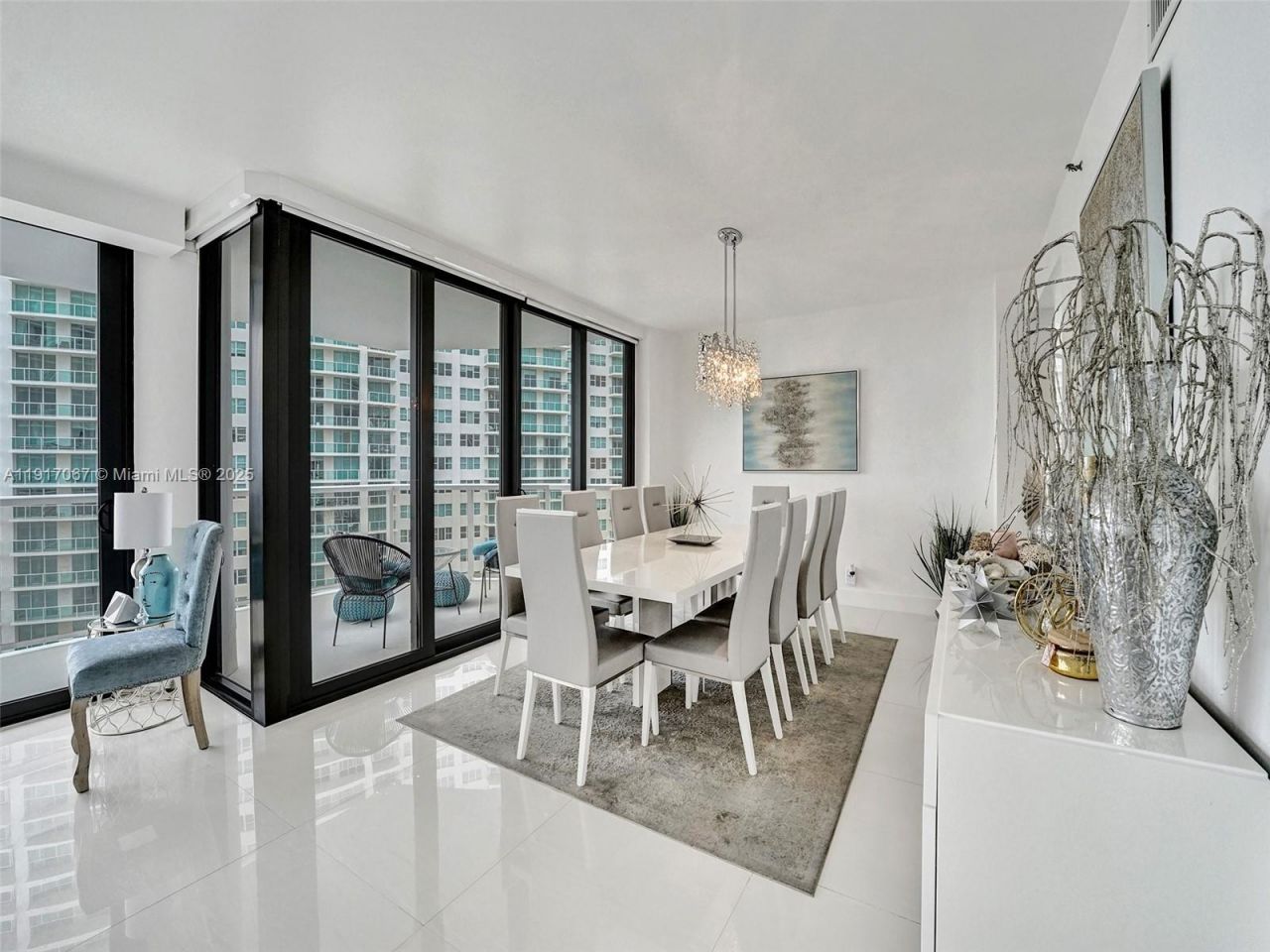 20281 E Country Club Dr, Unit 1114, Aventura, FL 33180 Photo