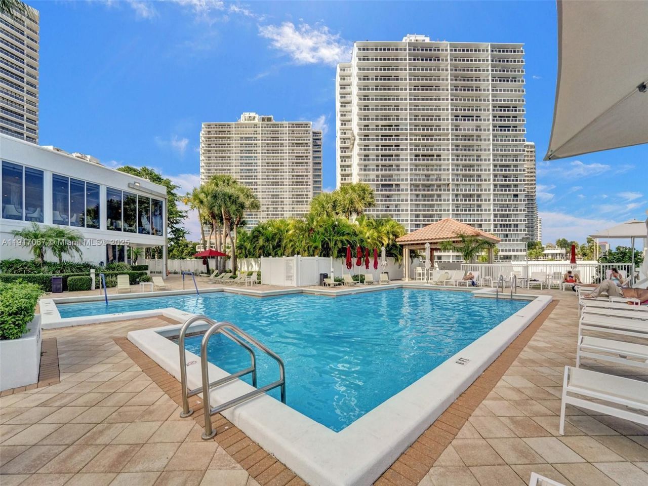 20281 E Country Club Dr, Unit 1114, Aventura, FL 33180 Photo