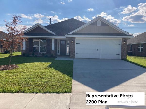 652 Mayflower Drive, Foley, AL 36535