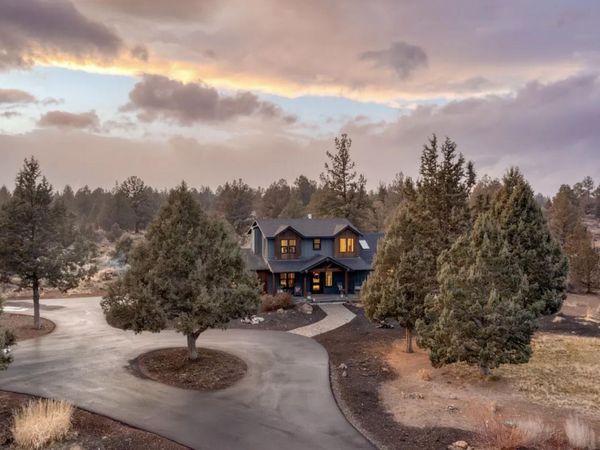 18025 Cascade Estates Drive, Bend, OR 97703