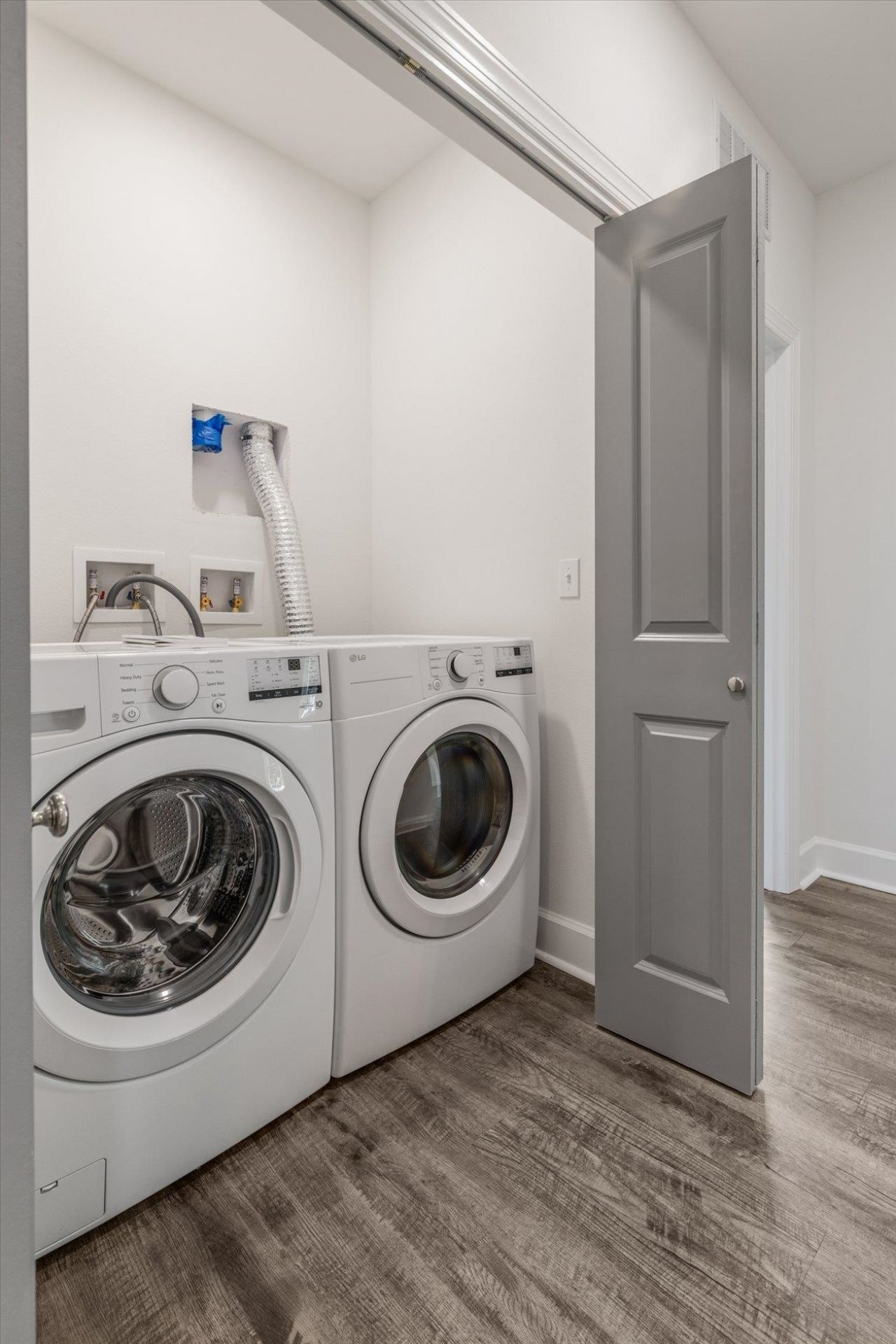 1735 Jacksonbluff Road , Unit 1, Tallahassee, FL 00000 Photo