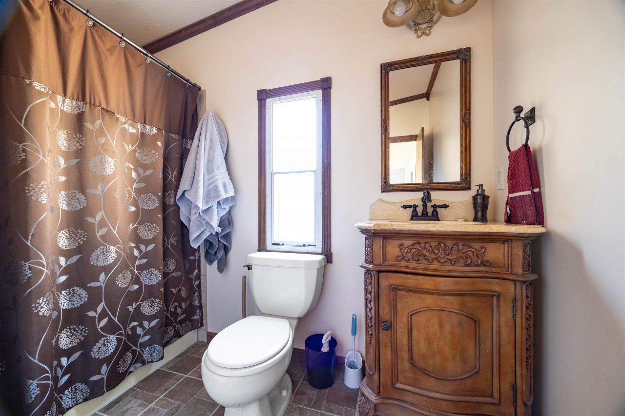 1015 NE Evergreen Avenue, Pinetta, FL 32350 Photo