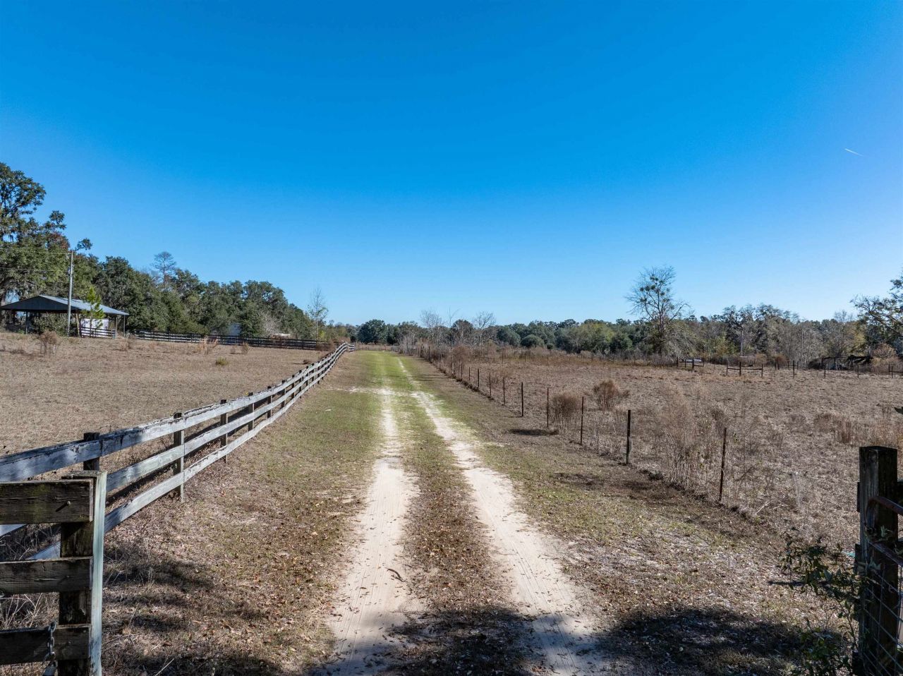 1015 NE Evergreen Avenue, Pinetta, FL 32350 Photo