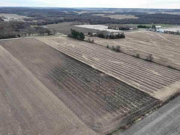 Jordans Grove Road , Central City, IA 52214