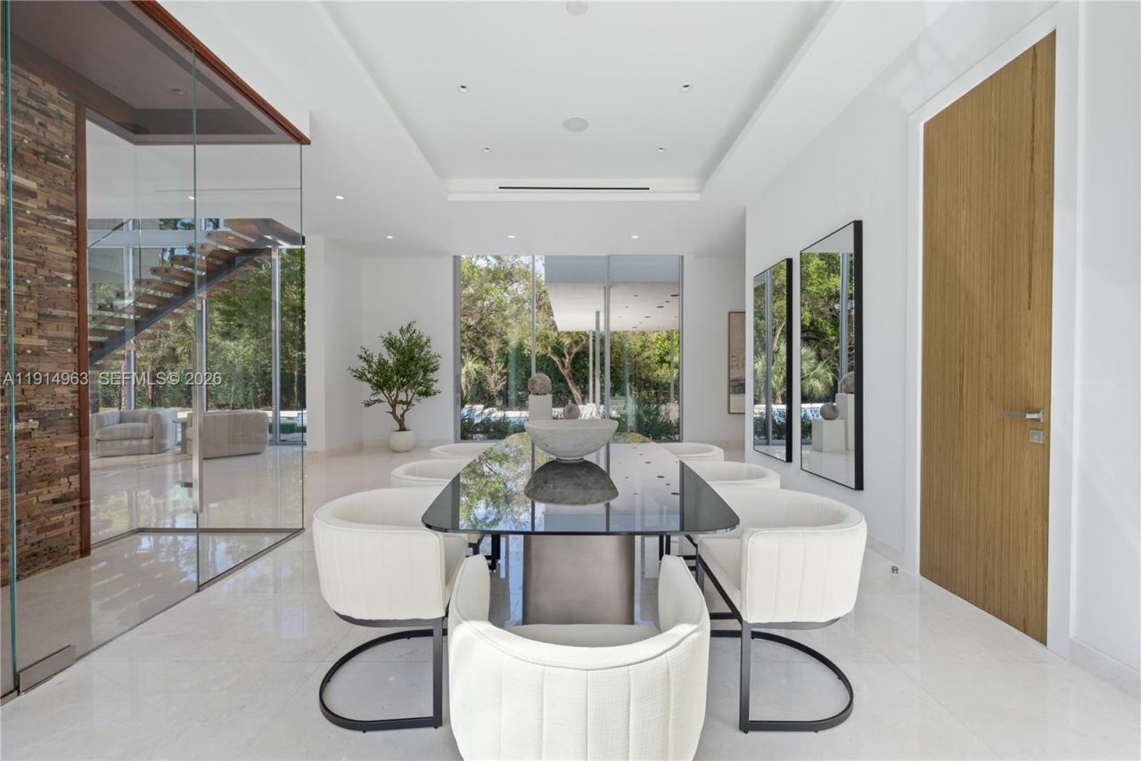 6720 SW 98th St, Pinecrest, FL 33156 Photo