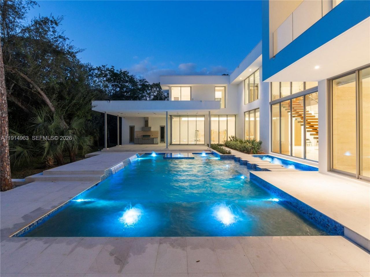 6720 SW 98th St, Pinecrest, FL 33156 Photo