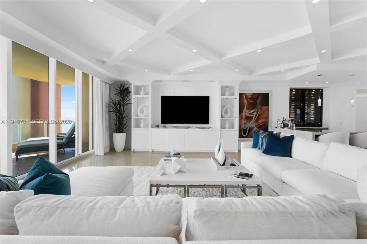 2100 N Ocean Blvd, Unit 30A, Fort Lauderdale, FL 33305 Photo