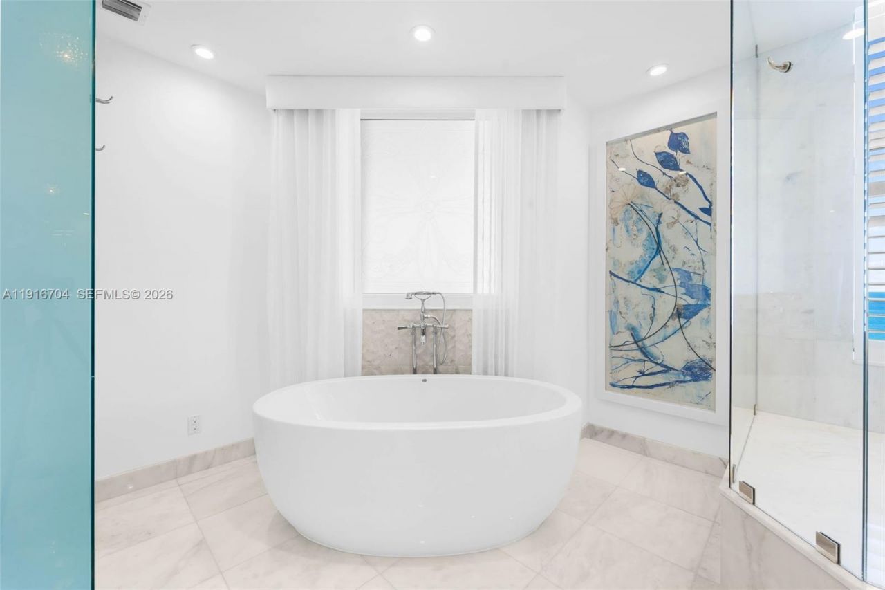 2100 N Ocean Blvd, Unit 30A, Fort Lauderdale, FL 33305 Photo