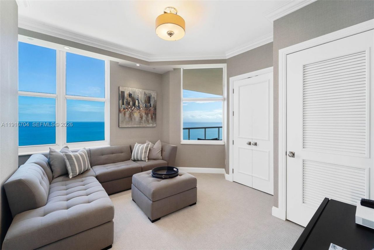 2100 N Ocean Blvd, Unit 30A, Fort Lauderdale, FL 33305 Photo