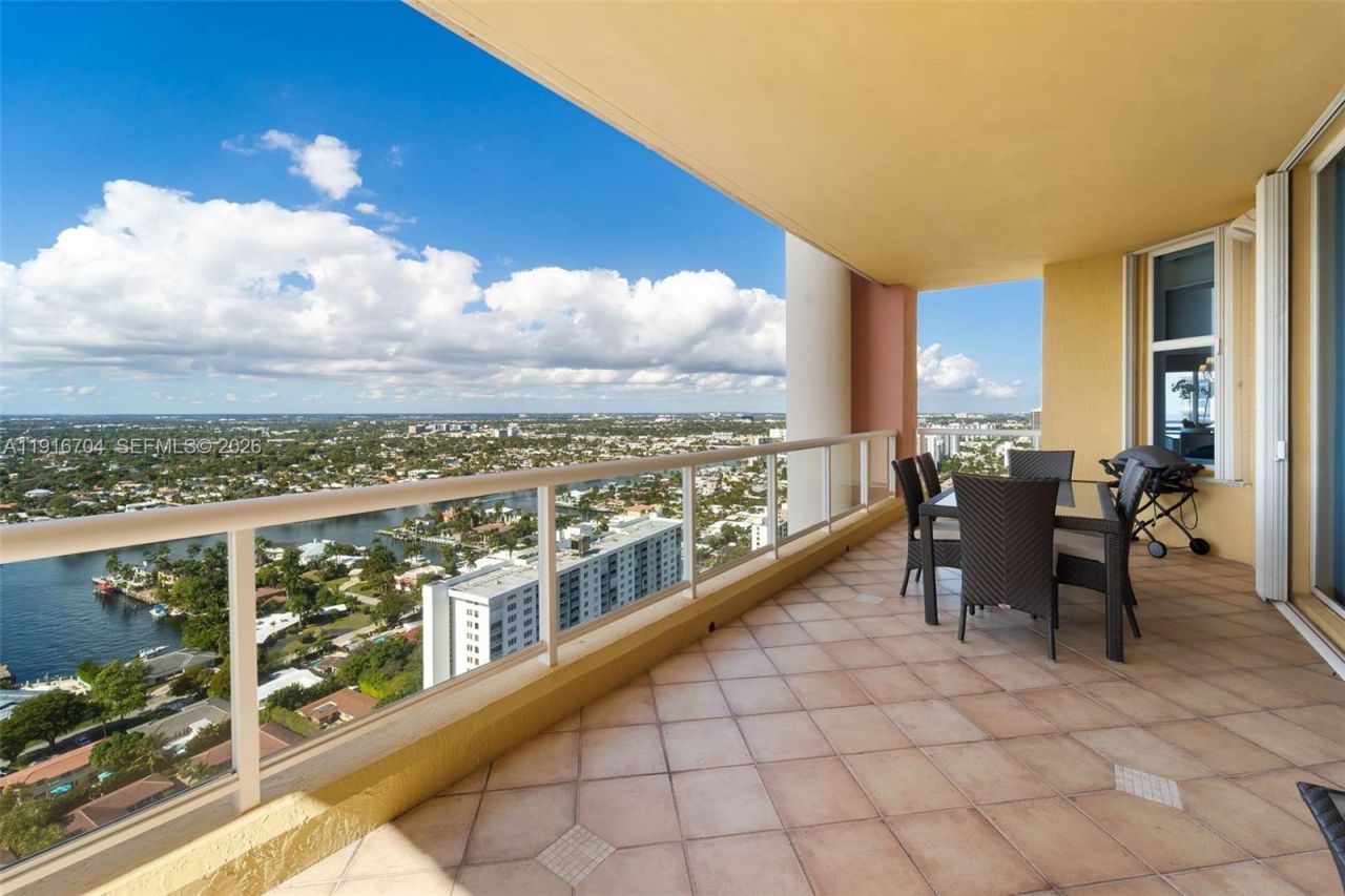 2100 N Ocean Blvd, Unit 30A, Fort Lauderdale, FL 33305 Photo